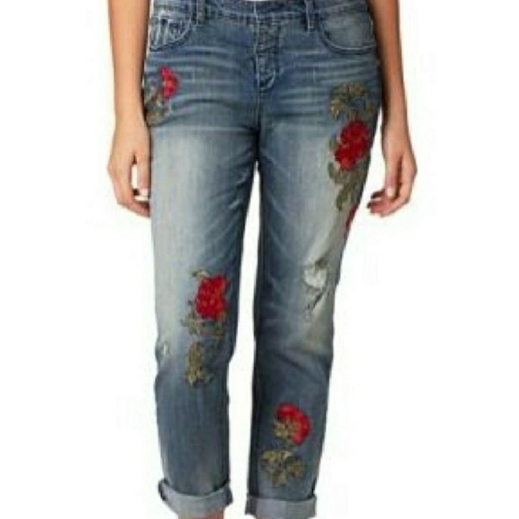 NWT Vintage America Blues Embroidered Jeans - Picture 2 of 3